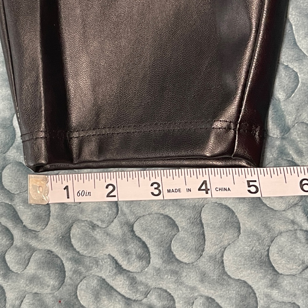 Fashion Nova Faux Leather Pants Size 3X  Black 5 Pocket - Picture 6 of 11